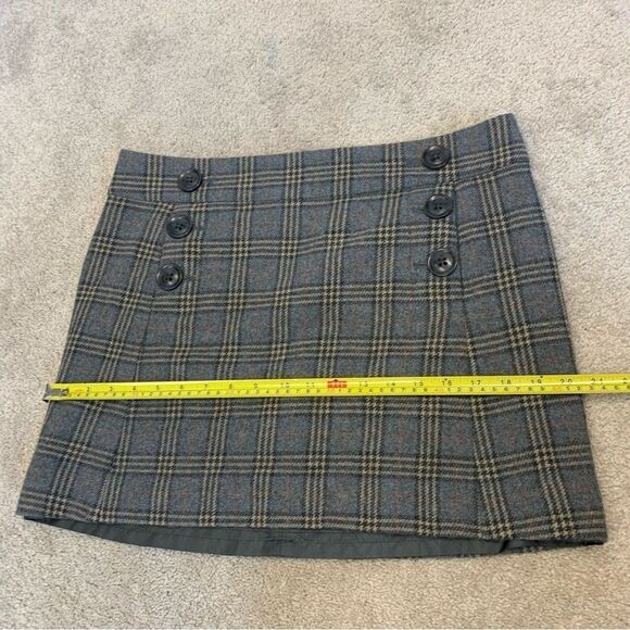 GAP gray brown wool plaid check button detail miniskirt Sz 8 - Picture 11 of 13